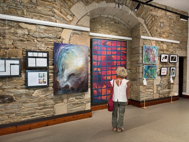 Photographie de l'exposition à l'atelier des Ursulines